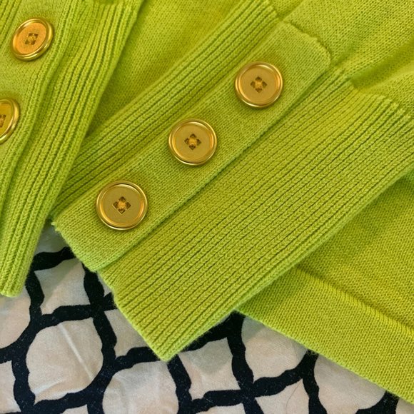 Crown & Ivy Lime Green Sweater - Picture 3 of 6